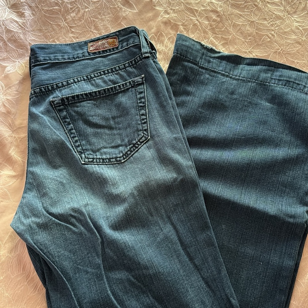 AG straight leg Glisten jeans in size 27